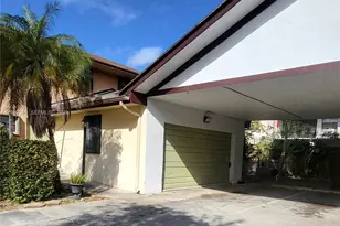 13881 NE 2nd Ct, Miami, FL 33161 - Photo 1