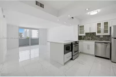 1658 Bay Rd #703, Miami Beach, FL 33139 - Photo 1