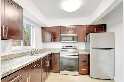 407 SE 9th Court #3, Hallandale Beach, FL 33009 - Photo 1