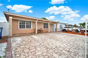 560 NW 57th Ct, Miami, FL 33126 - Photo 1