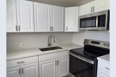 257 Fanshaw G #257, Boca Raton, FL 33434 - Photo 1