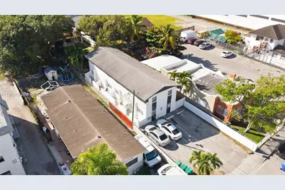 1542 NW 35th St, Miami, FL 33142 - Photo 1