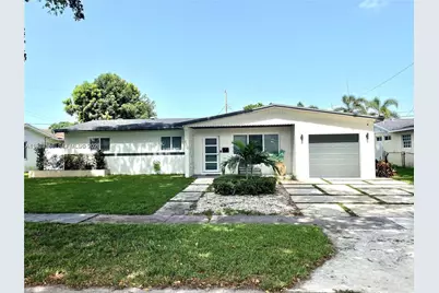 210 SW 65th Way, Pembroke Pines, FL 33023 - Photo 1
