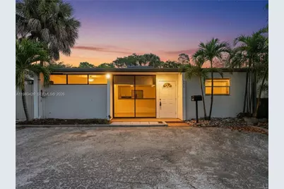6610 E Miami Lakes Dr, Miami Lakes, FL 33014 - Photo 1