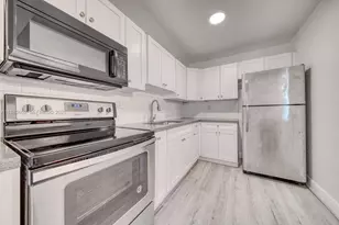 9459 SW 76th St, Miami, FL 33173 - Photo 1