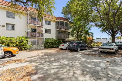 13655 NE 10th Avenue #304, North Miami, FL 33161 - Photo 1