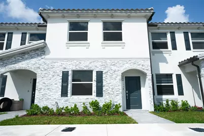204 SE 10th Ct #204, Florida City, FL 33034 - Photo 1