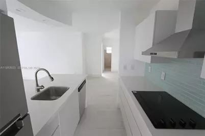 1021 Michigan Ave #8, Miami Beach, FL 33139 - Photo 1