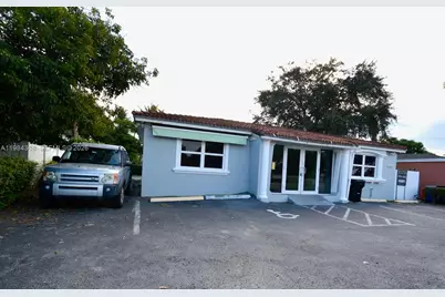 16921 NE 6th Ave, North Miami Beach, FL 33162 - Photo 1