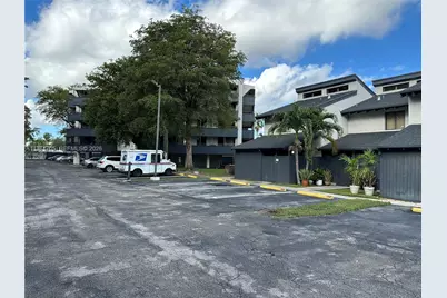 16220 NW 2nd Ave #412, Miami, FL 33169 - Photo 1