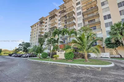 4164 Inverrary Dr #815, Lauderhill, FL 33319 - Photo 1