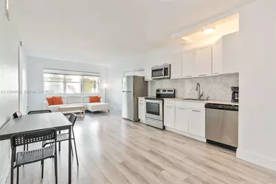 1275 Marseille Dr #35, Miami Beach, FL 33141 - Photo 1