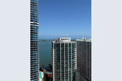 1060 Brickell Ave #4005, Miami, FL 33131 - Photo 1
