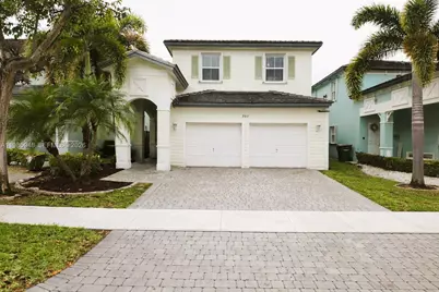 202 NE 36th Ter, Homestead, FL 33033 - Photo 1