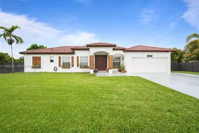 28104 SW 165th Ct, Homestead, FL 33033 - Photo 1