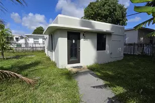 1281 NE 110th St, Miami, FL 33161 - Photo 1