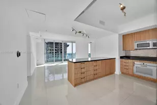 92 SW 3rd St, Miami, FL 33130 - Photo 1