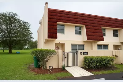 3962 Inverrary Dr #A3, Lauderhill, FL 33319 - Photo 1