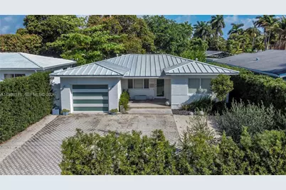 1523 Johnson St, Hollywood, FL 33020 - Photo 1