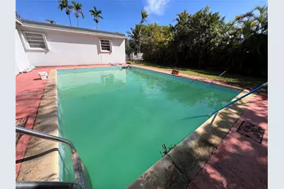9950 SW 35th Ter, Miami, FL 33165 - Photo 1