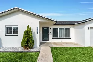 22555 SW 56th Ave, Boca Raton, FL 33433 - Photo 1