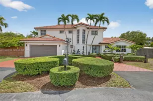 15000 SW 45th Ln, Miami, FL 33185 - Photo 1