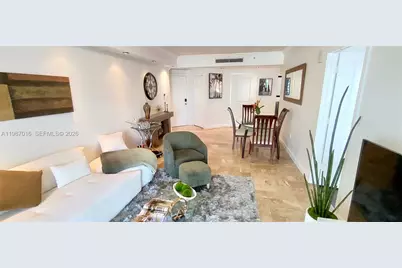 170 SE 14th St #2805, Miami, FL 33131 - Photo 1