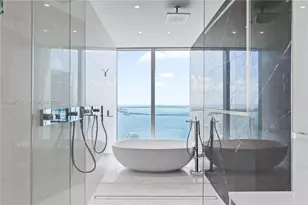 300 Biscayne Blvd Way, Miami, FL 33131 - Photo 1