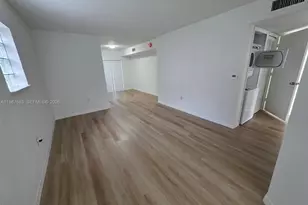 2911 SE 13th Ave, Homestead, FL 33035 - Photo 1
