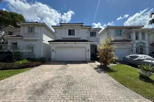 7131 NW 114th Ct, Doral, FL 33178 - Photo 1