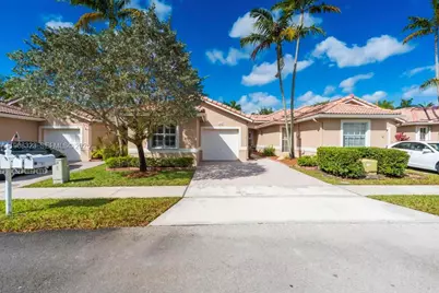 677 NW 129th Way, Pembroke Pines, FL 33028 - Photo 1