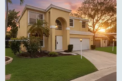 9454 NW 8th Cir, Plantation, FL 33324 - Photo 1