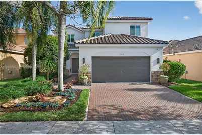 1512 Maple Dr, Weston, FL 33327 - Photo 1