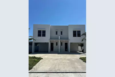 2800 SW 5th St #2800, Miami, FL 33135 - Photo 1