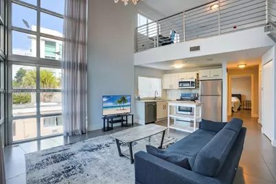 7700 Collins Ave #1, Miami Beach, FL 33141 - Photo 1