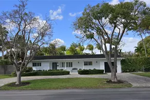 15720 SW 87th Ct, Palmetto Bay, FL 33157 - Photo 1