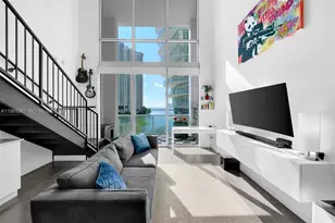 300 S Biscayne Blvd, Miami, FL 33131 - Photo 1