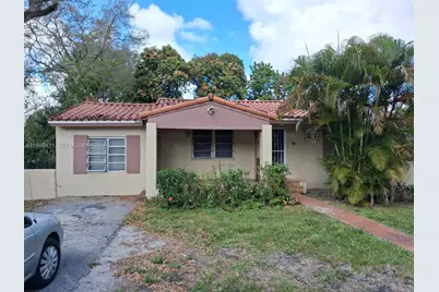1043 NE 114th St, Biscayne Park, FL 33161 - Photo 1