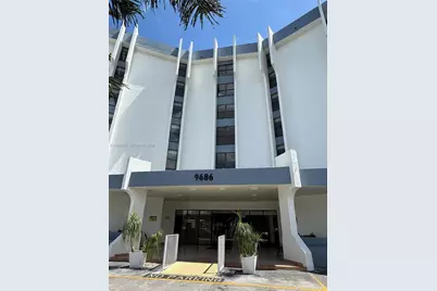 9686 Fontainebleau Blvd #301, Miami, FL 33172 - Photo 1
