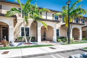 10565 W 34th Ct, Hialeah, FL 33018 - Photo 1