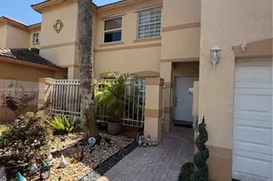 809 NW 170th Terrace, Pembroke Pines, FL 33028 - Photo 1