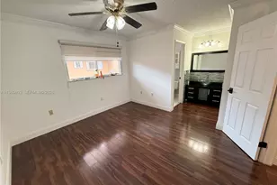 14905 SW 80th St, Miami, FL 33193 - Photo 1