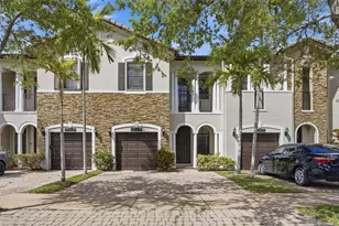 10319 NW 30th Terrace, Doral, FL 33172 - Photo 1