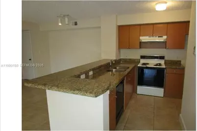 640 S Park Rd #34-4, Hollywood, FL 33021 - Photo 1
