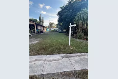 000 Douglas St, Hollywood, FL 33020 - Photo 1