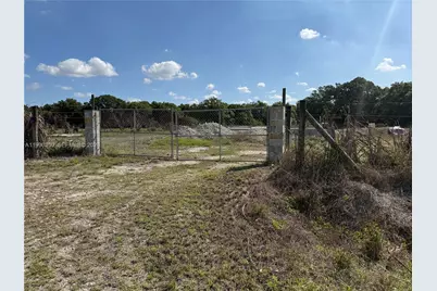 845 N Kennel St, Clewiston, FL 33440 - Photo 1