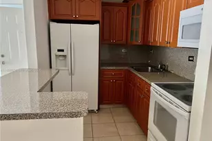 7140 NW 179th St, Hialeah, FL 33015 - Photo 1