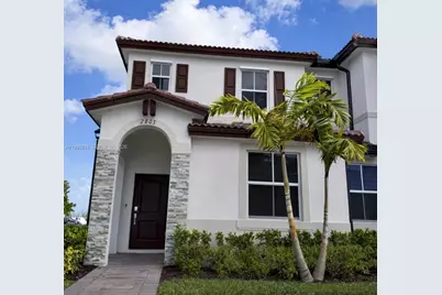 2803 SE 26th Ave, Homestead, FL 33035 - Photo 1