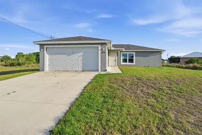 3110 Kapok Cir, Labelle, FL 33935 - Photo 1