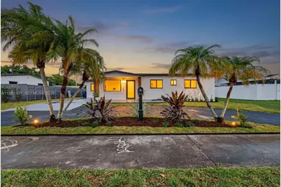 10445 SW 149th Ter, Unincorporated Dade County, FL 33176 - Photo 1